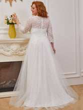 Load image into Gallery viewer, A-Line Plus Size Tulle Wedding Dress with Lace
