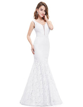 Load image into Gallery viewer, Sexy Fitted Lace Mermaid Wedding Dress

