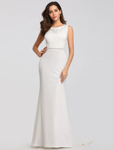 Load image into Gallery viewer, Sleeveless Round Neck Fishtail Wedding Dress
